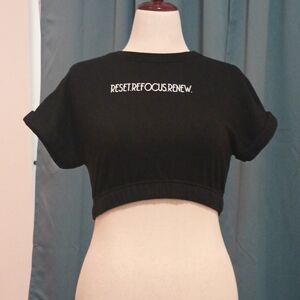 Forever 21 Black & White Crop Top w/Cap Sleeves